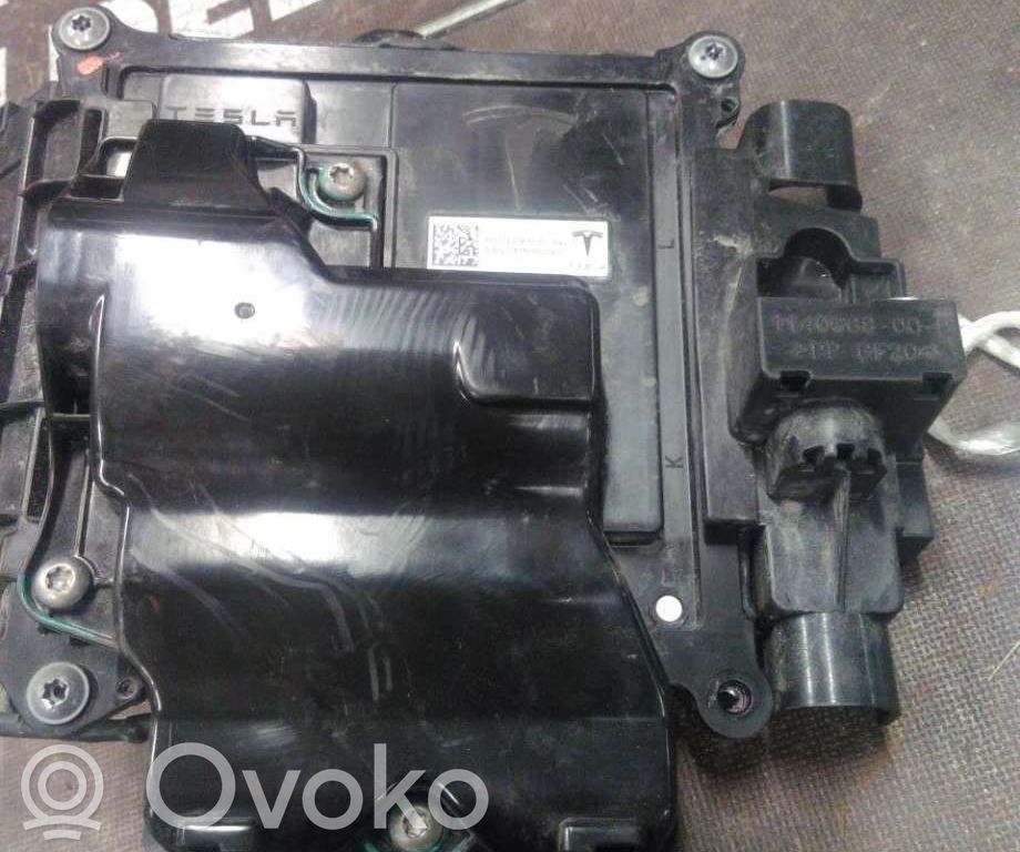 Tesla Model S Other control units/modules 