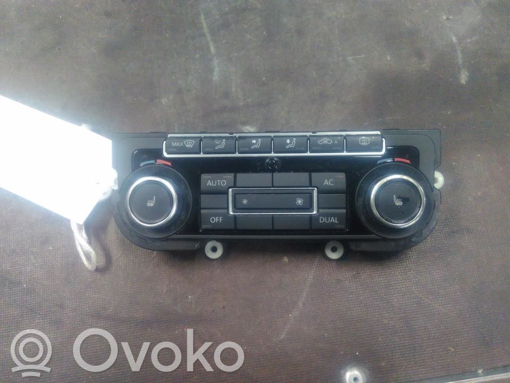 Volkswagen PASSAT B7 Console centrale, commande chauffage/clim 