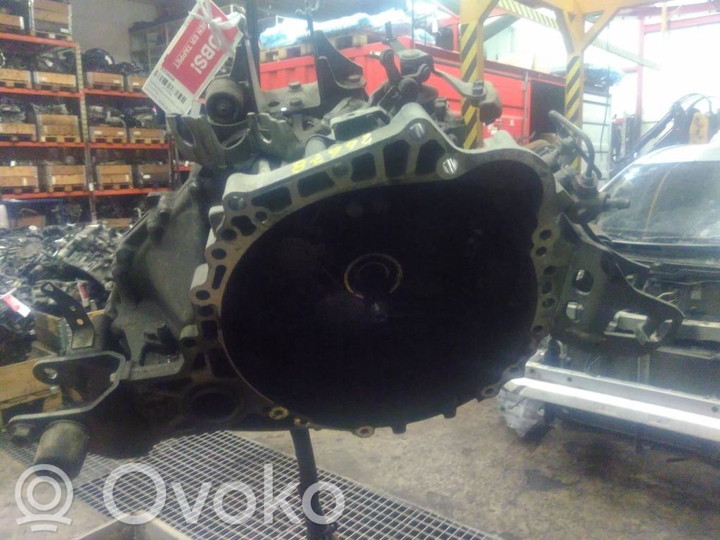 Toyota Avensis T270 Scatola del cambio manuale a 6 velocità