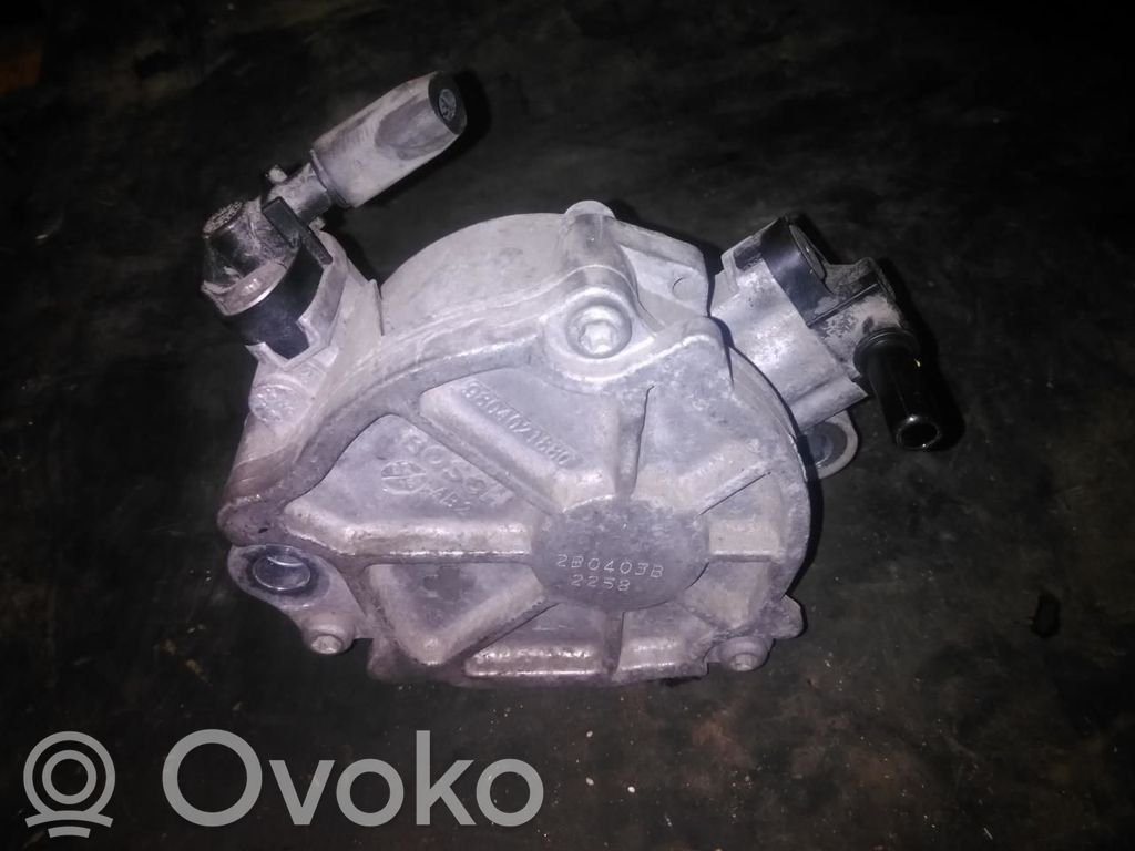 Ford Mondeo MK V Pompa a vuoto 