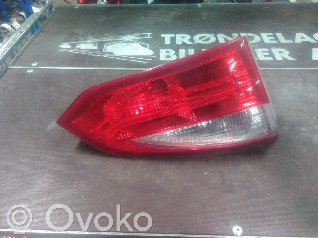 Ford Focus Luz trasera/de freno 
