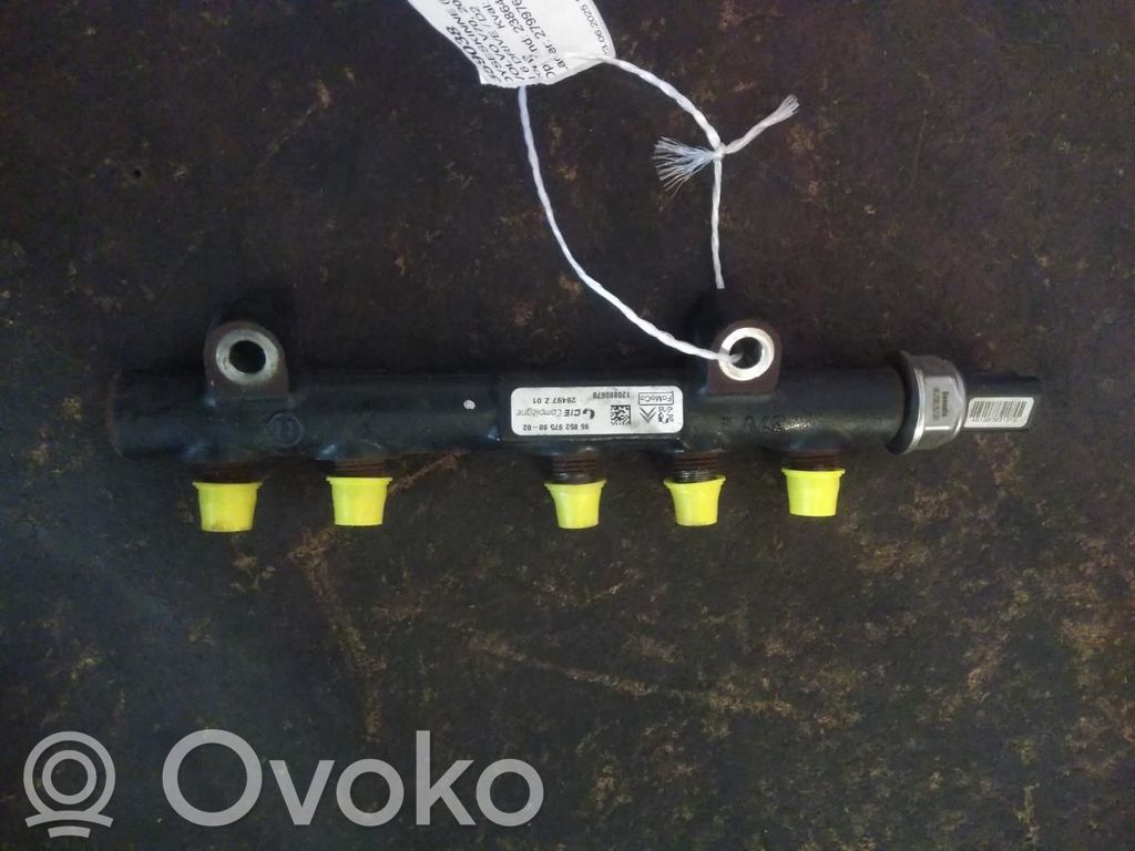 Volvo V70 Distribuidor de combustible 