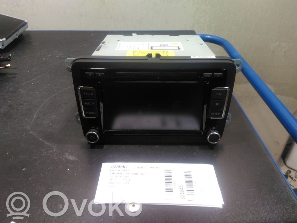 Volkswagen Golf VI Unitate principală radio/CD/DVD/GPS 