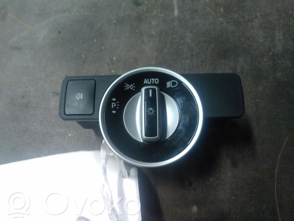 Mercedes-Benz B W246 W242 Comutator lumini 