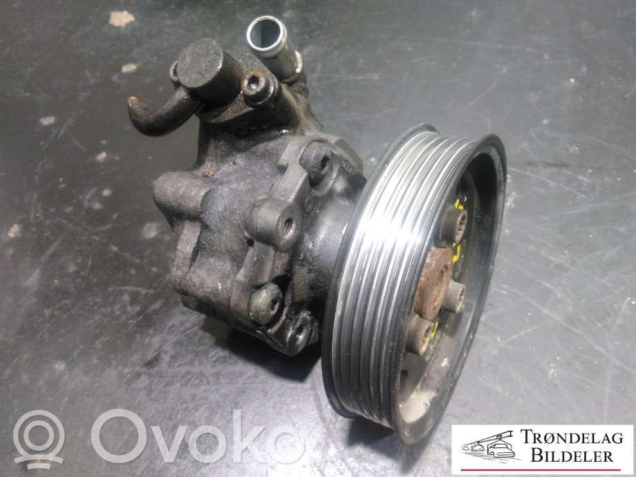 Audi A6 S6 C6 4F Ohjaustehostimen pumppu 