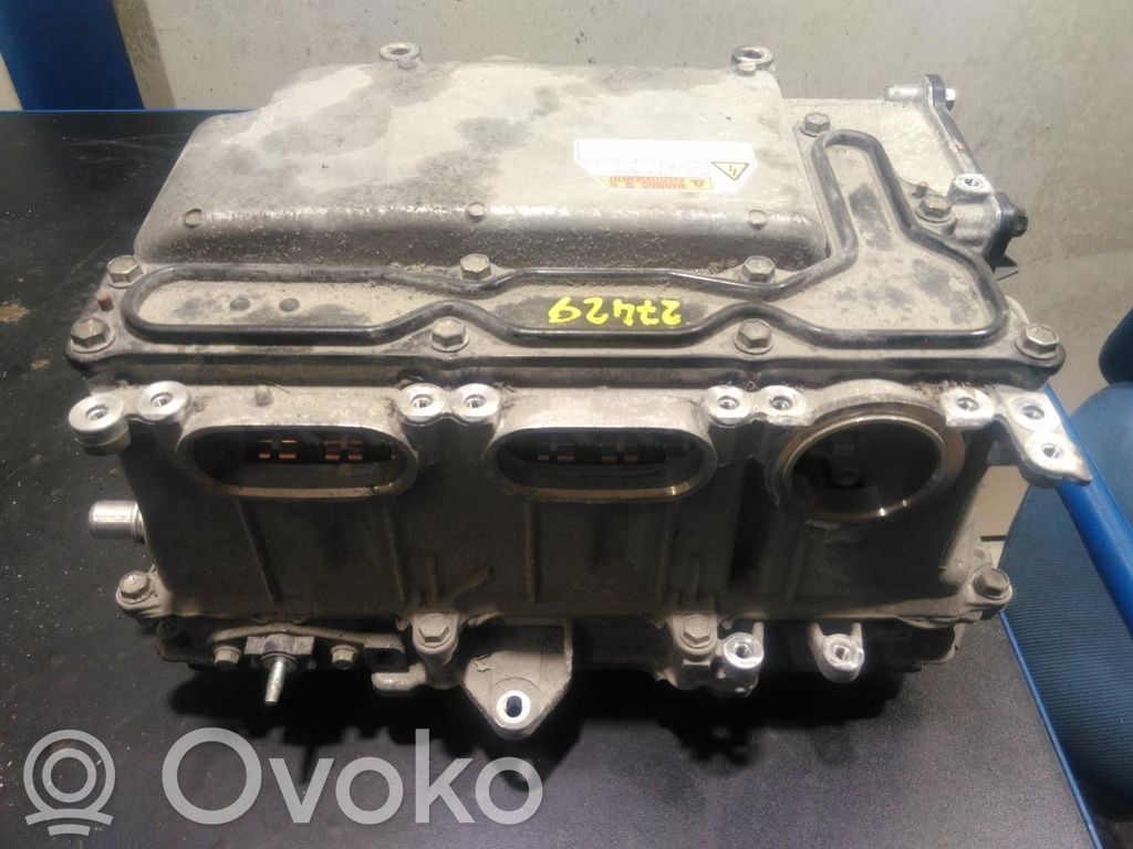 Toyota Prius (XW30) Inversor/convertidor de voltaje
