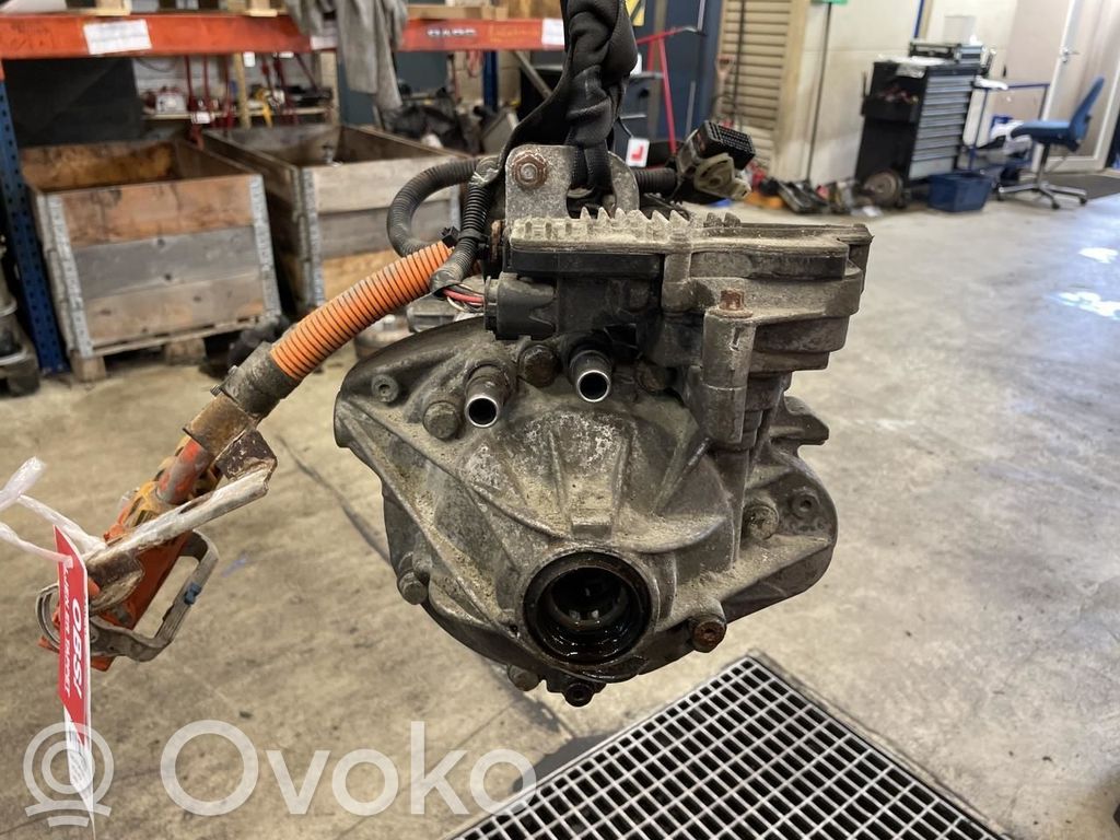 Motor vehicul electric
