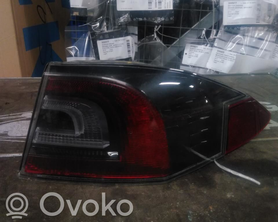 Rear/tail lights