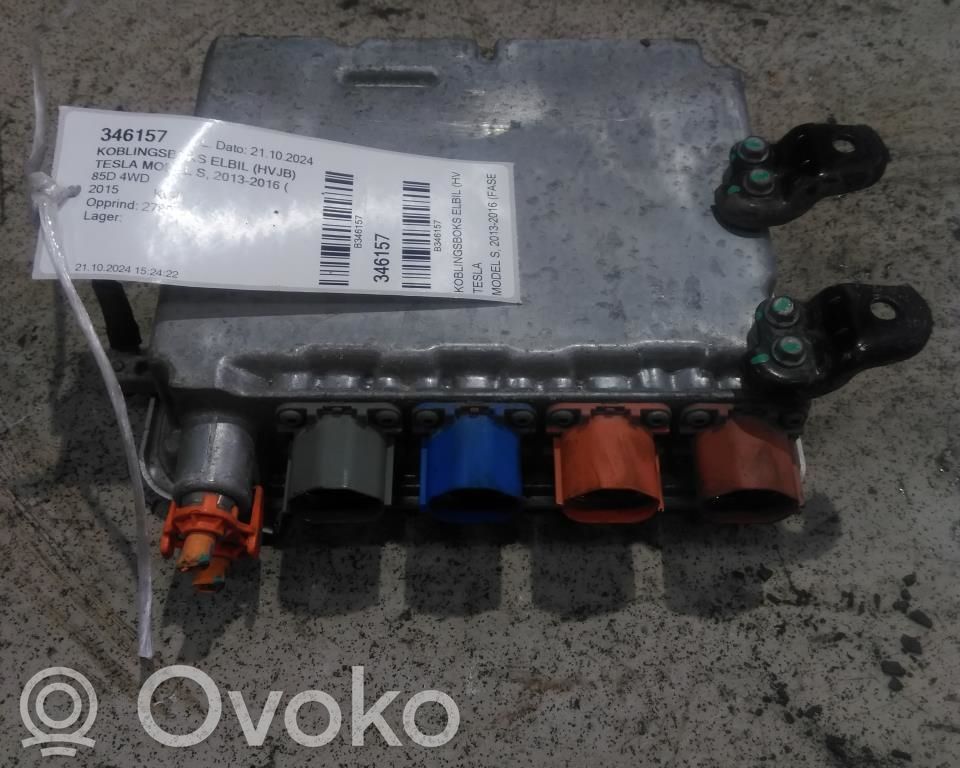 High voltage junction box   102884301C,102884301C