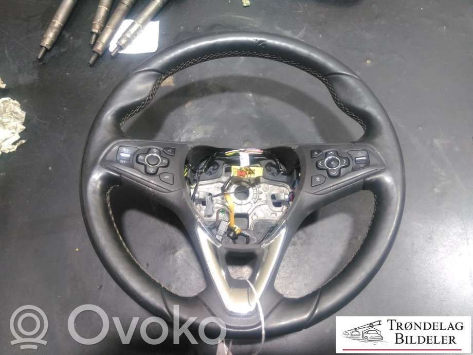 Opel Astra K Ohjauspyörä 