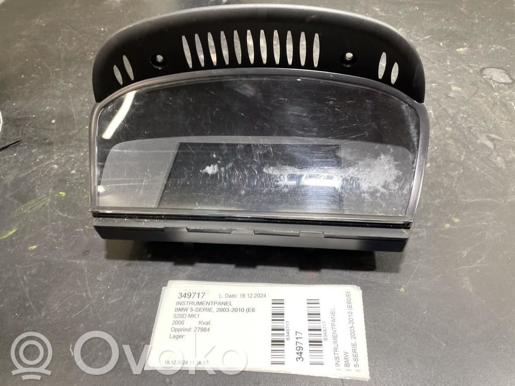 BMW 5 E60 E61 Nopeusmittari (mittaristo) 
