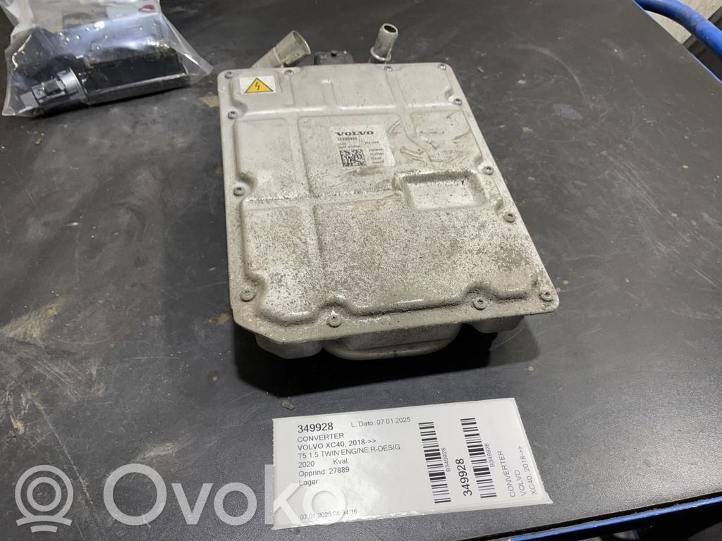 Volvo XC40 Inversor/convertidor de voltaje 
