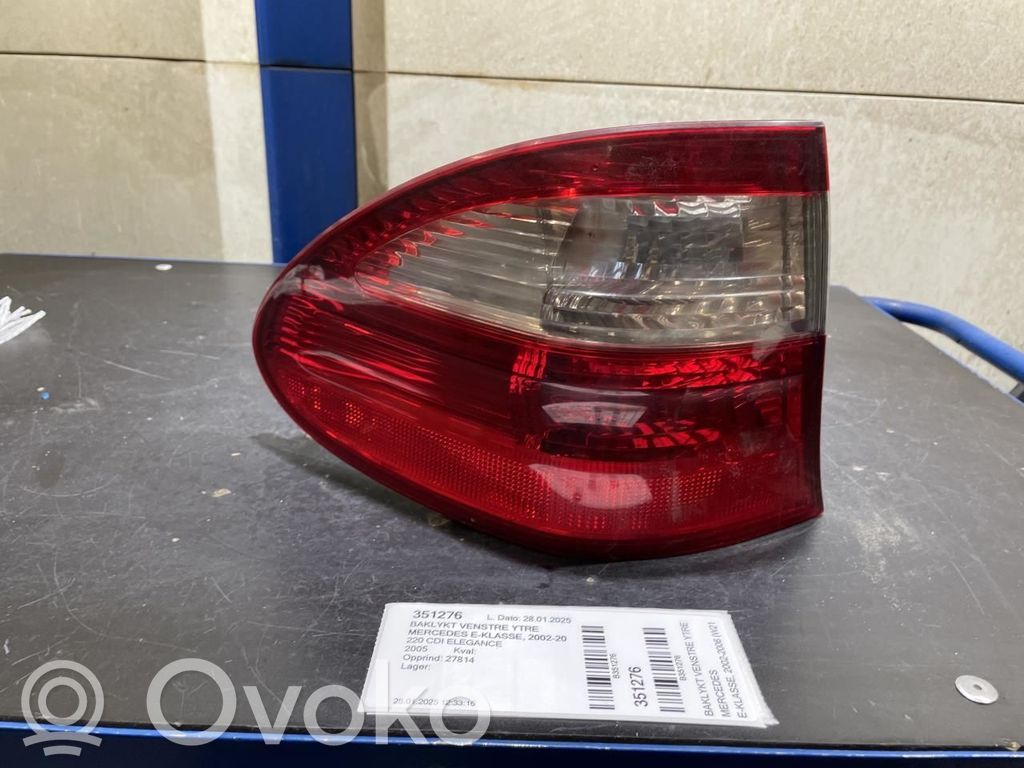 Mercedes-Benz E W211 Lampă spate în caroserie 