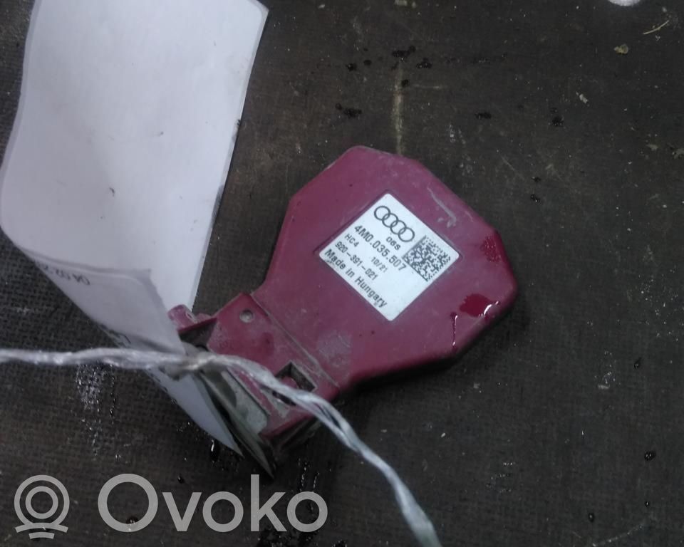 GPS-pystyantenni   4M0035507,4M0035507