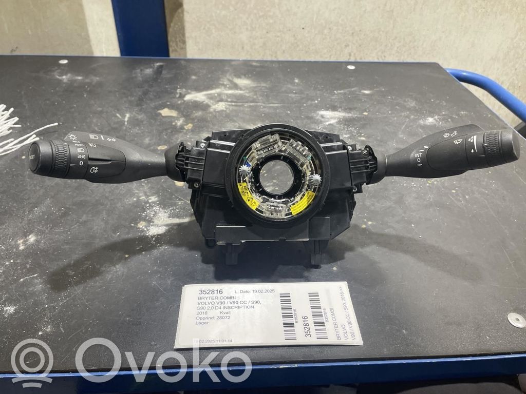 Volvo S90, V90 Interruttore/pulsante di controllo multifunzione 