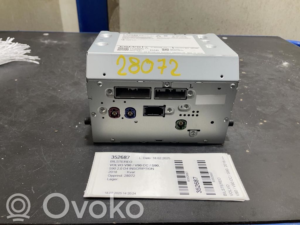 Volvo S90, V90 Panel / Radioodtwarzacz CD/DVD/GPS 