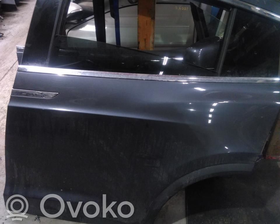 Rear door