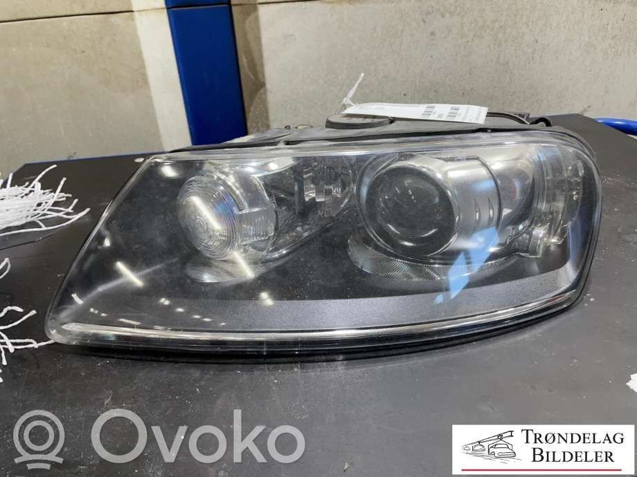 Volkswagen Touareg I Lampa przednia 