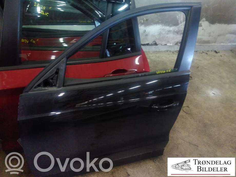 Audi Q3 8U Puerta delantera 