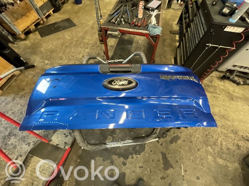 Klapa tylna bagażnika do nadwozia Pickup   2704889,N1WBE40709AN,2704889,N1WBE40709AN
