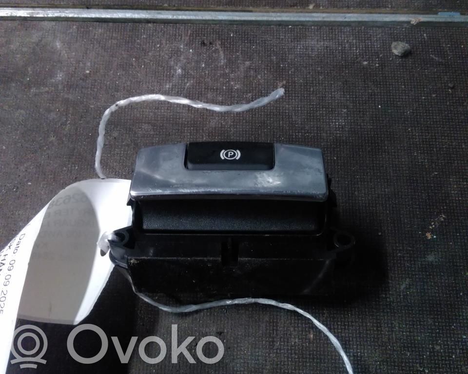 Interrupteur, commande de frein de stationnement   J8A22B623,J8A22B623