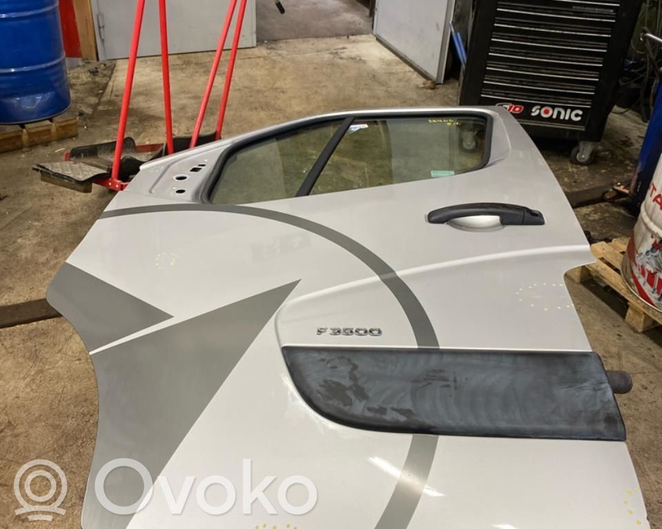 Opel Movano B Puerta delantera 