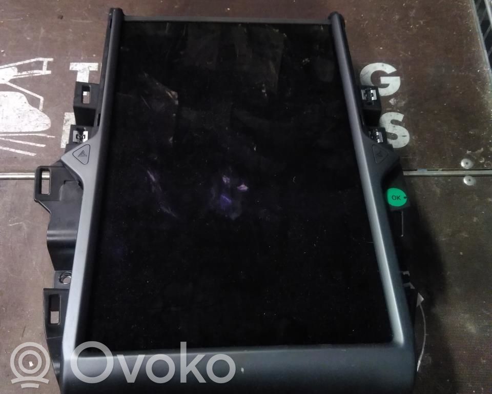 Tesla Model S Bildschirm / Display / Anzeige 