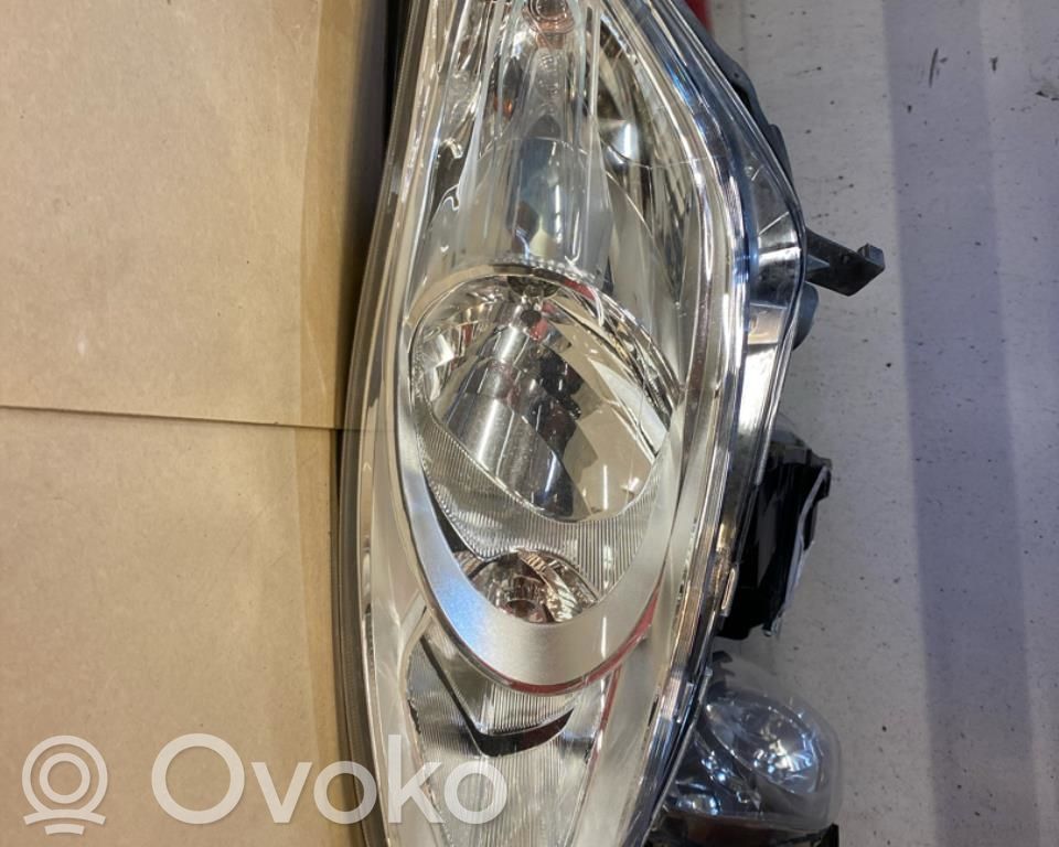 Ford C-MAX II Scheinwerfer 