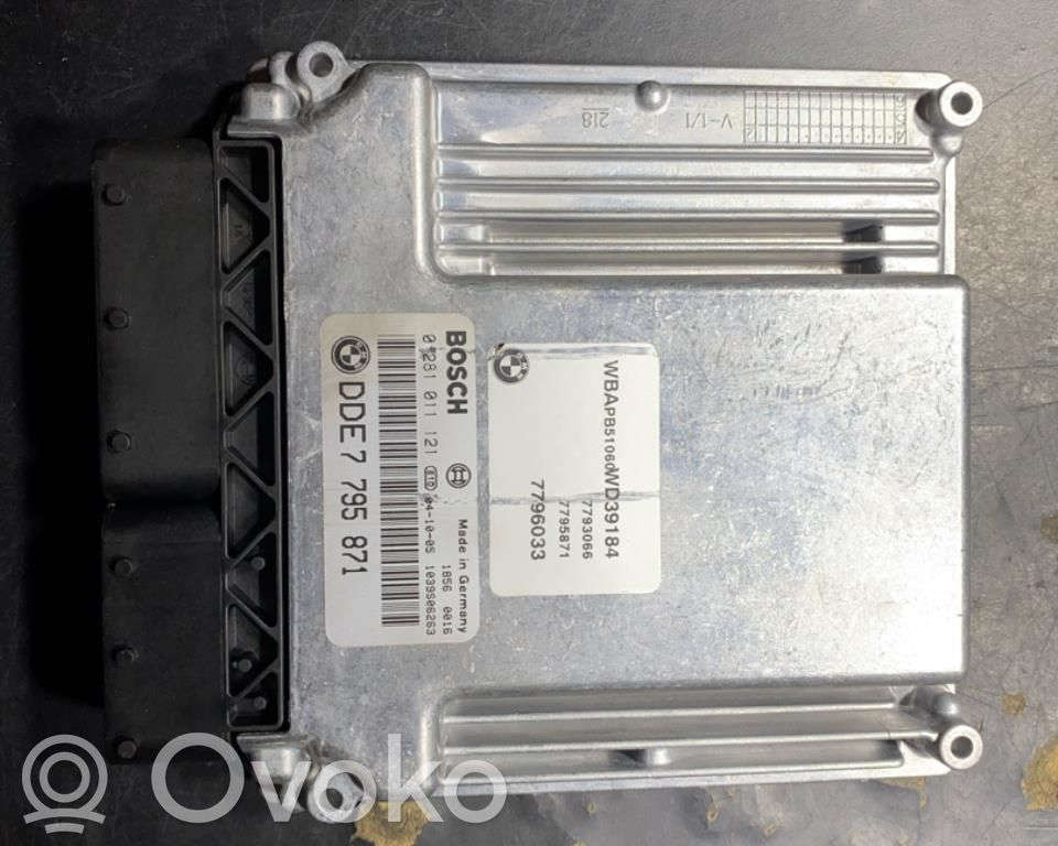 BMW X3 E83 Engine control unit/module ECU 