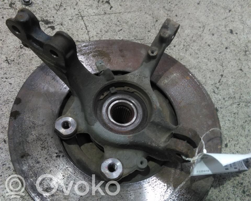 Peugeot 208 II Achsschenkel vorne 