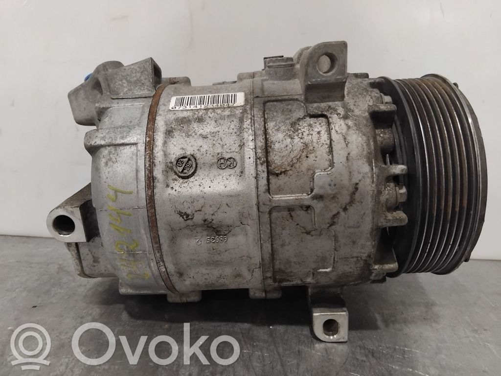 Nissan NV300 Compressore aria condizionata (A/C) (pompa)