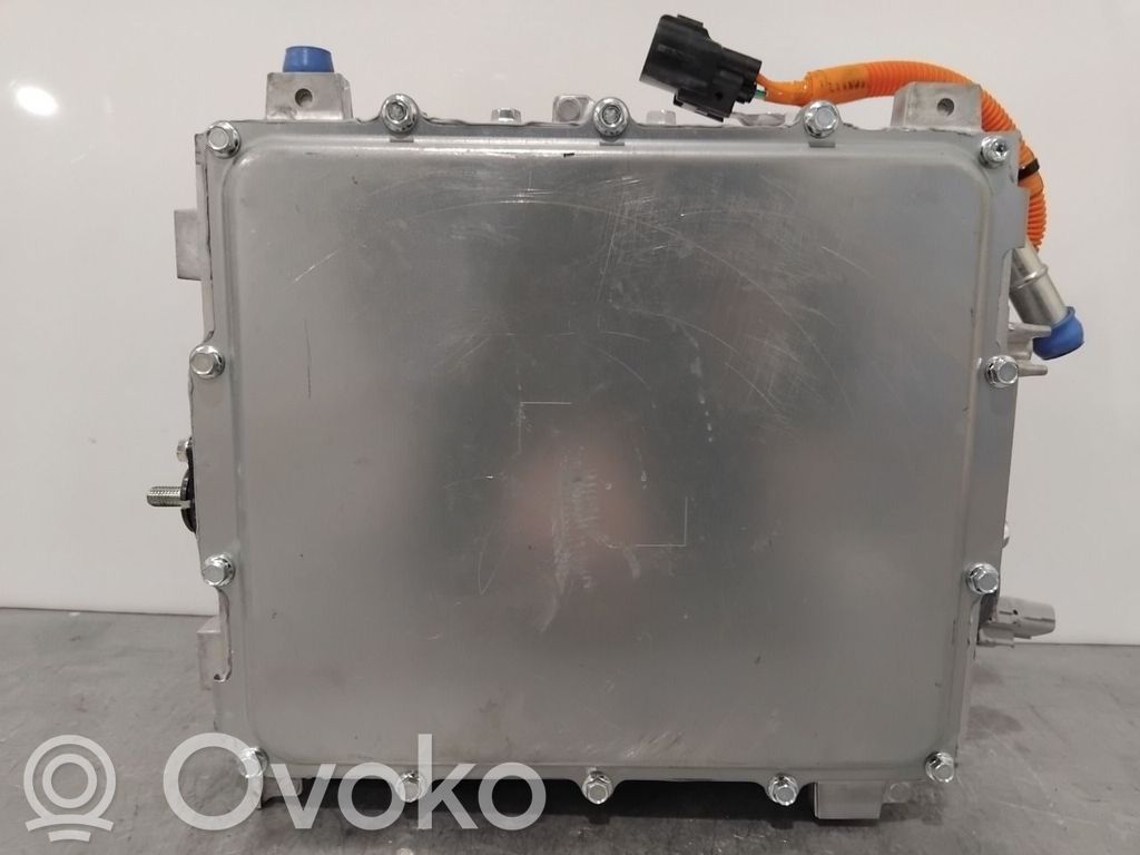 Mitsubishi Outlander Încărcător baterie (opțional) 