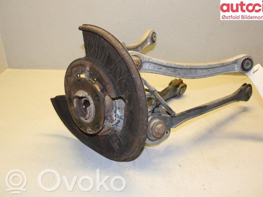 Porsche Cayenne (92A) Achsschenkel hinten