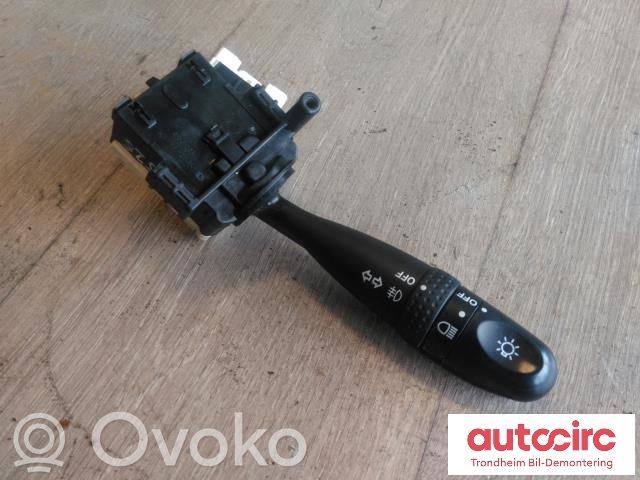 Suzuki Grand Vitara II Otros interruptores/perillas/selectores 
