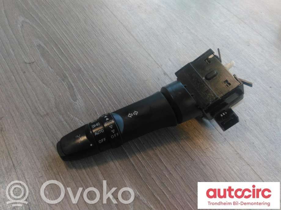 Citroen C-Crosser Otros interruptores/perillas/selectores 