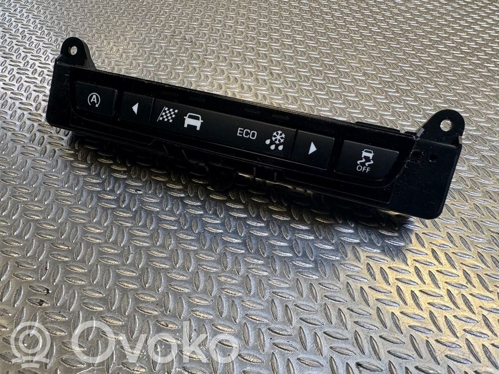 Jaguar XE Interruttore di controllo della trazione (ASR) 
