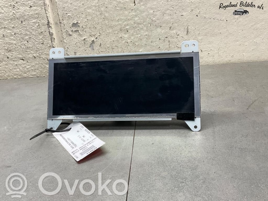 Tesla Model S Head unit multimedia control 