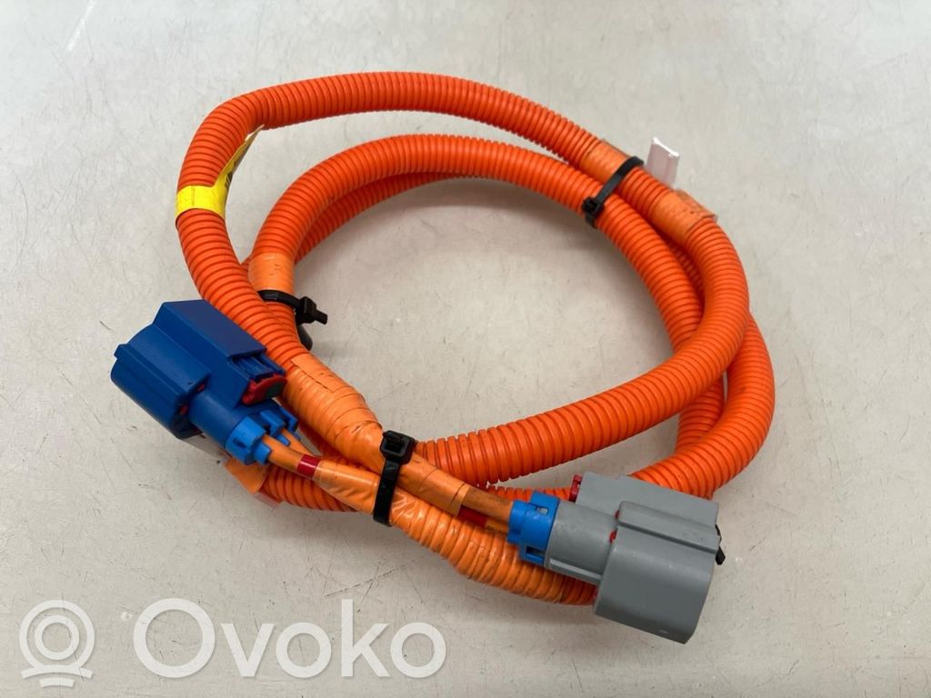 Cable de alta tensión   104511500E,104511500D,104511500D,104511500E