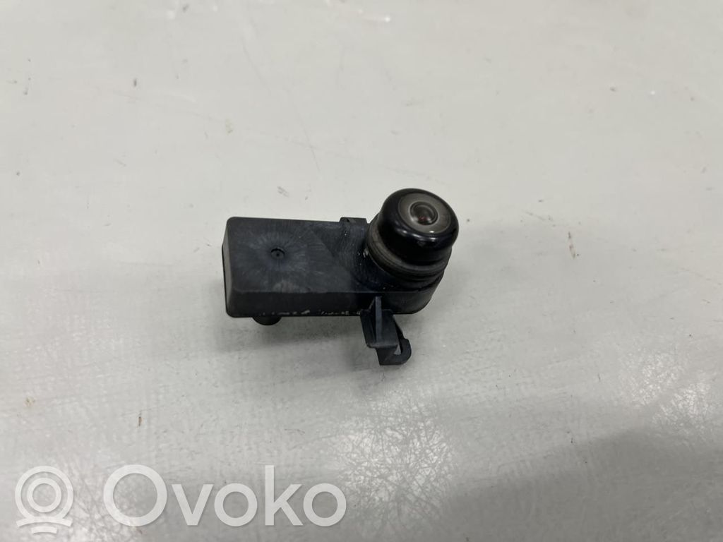 Reversing camera   109594900E