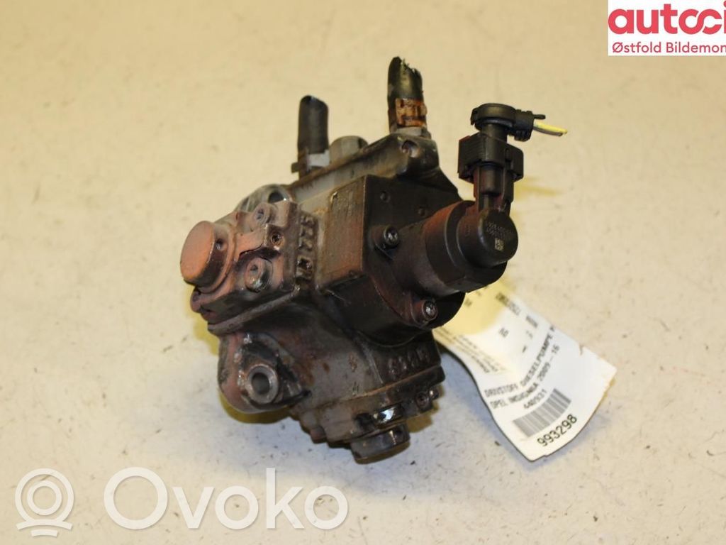 Opel Insignia A Pompe à carburant 