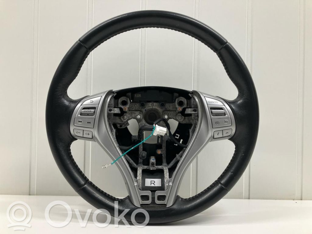 Nissan X-Trail T32 Volan 