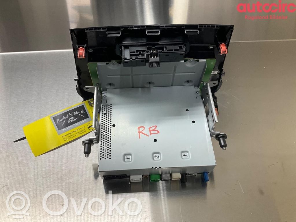 Suzuki Vitara (LY) Unitate principală radio/CD/DVD/GPS 