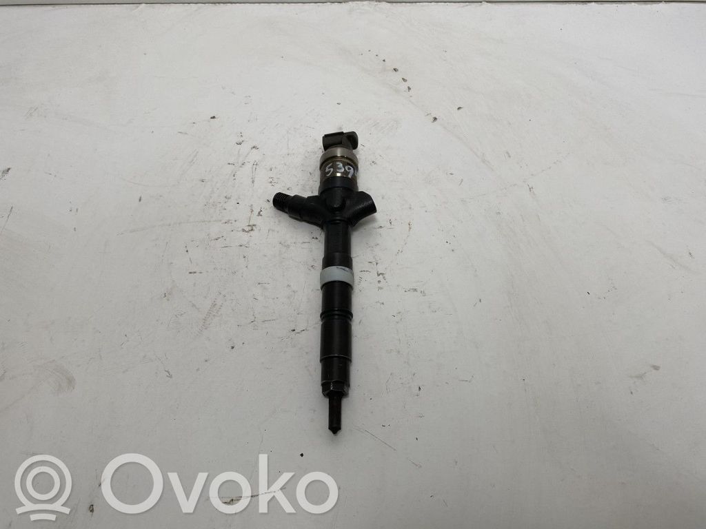 Toyota Avensis T250 Injector combustibil 