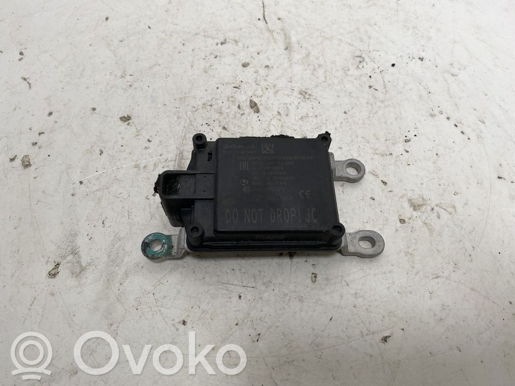 Nissan Leaf II (ZE1) Senzor radar distronic