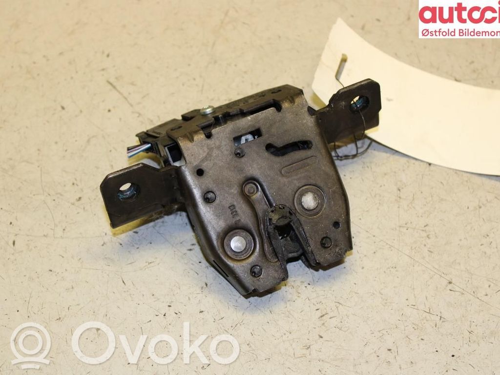 Opel Astra J Zamek klapy tylnej bagażnika