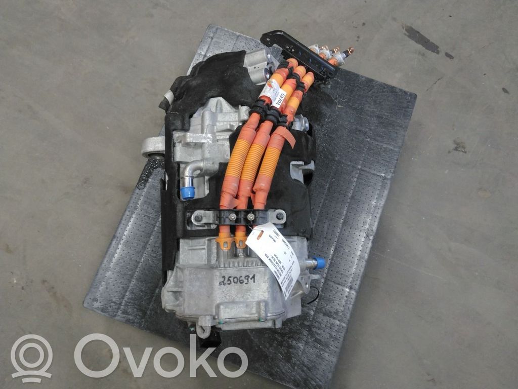 Volvo XC40 Электрический автомобильный двигатель 
