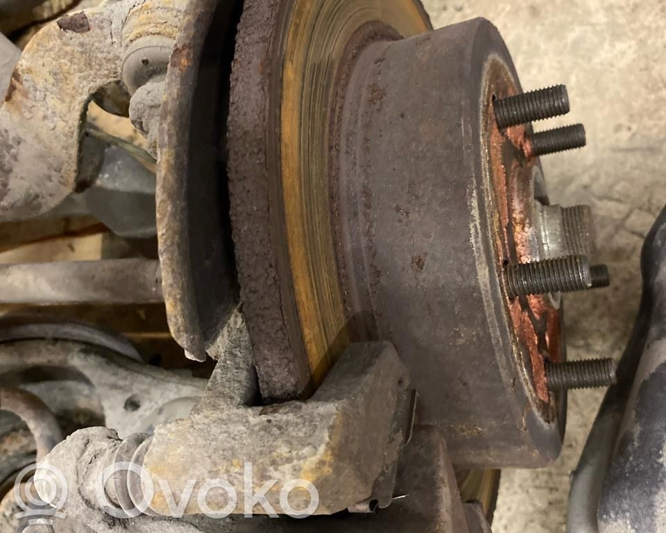 Toyota RAV 4 (XA30) Olka-akselin laakeripesä 