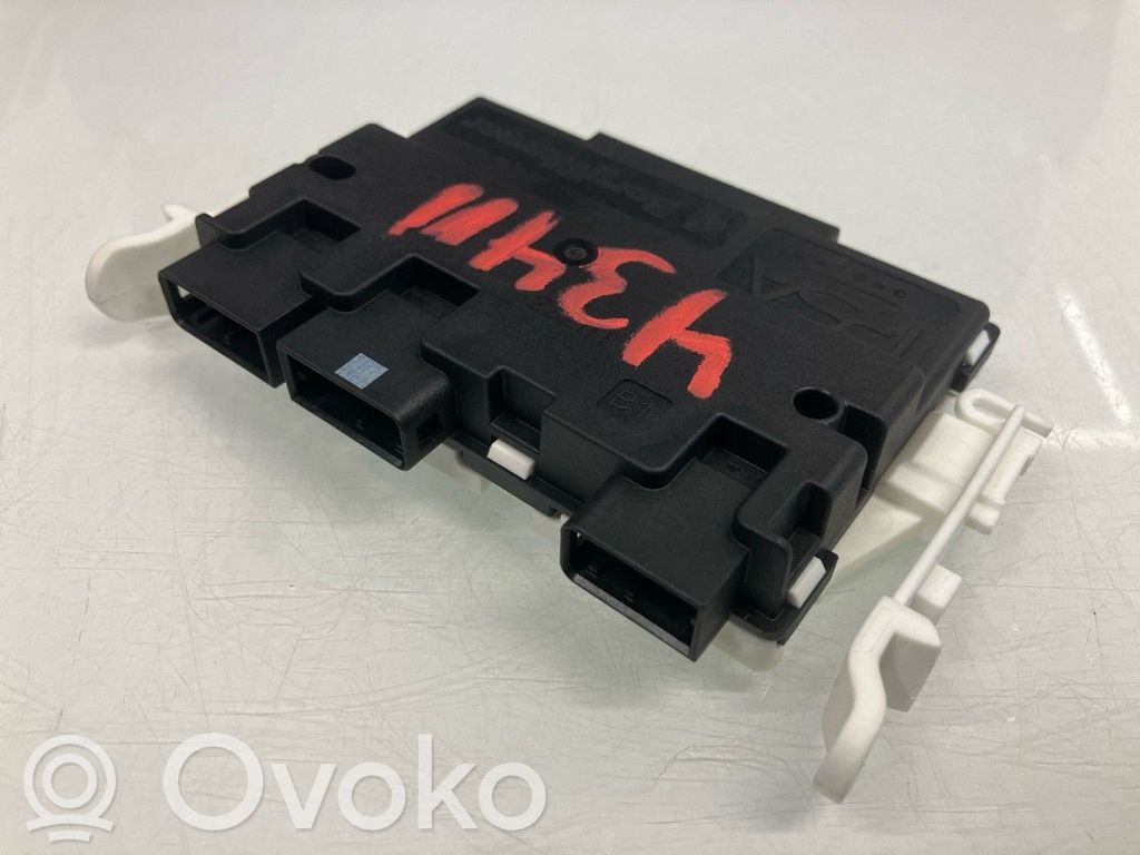 Opel Astra L Modulo di controllo della batteria