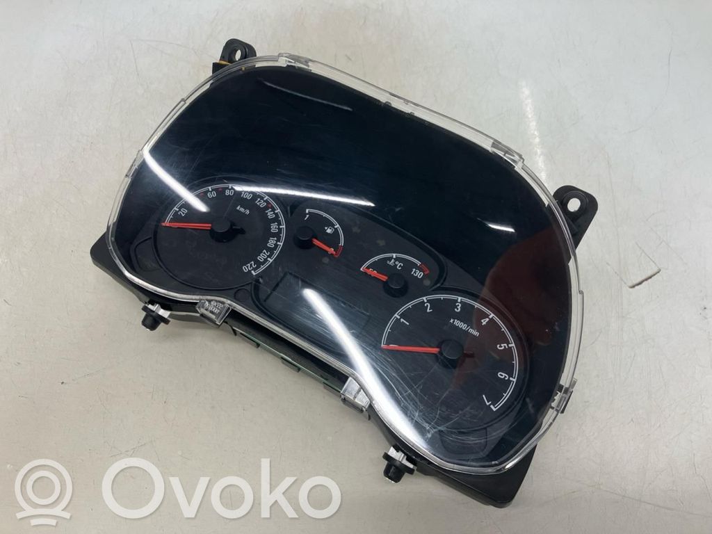Opel Combo D Speedometer (instrument cluster) 