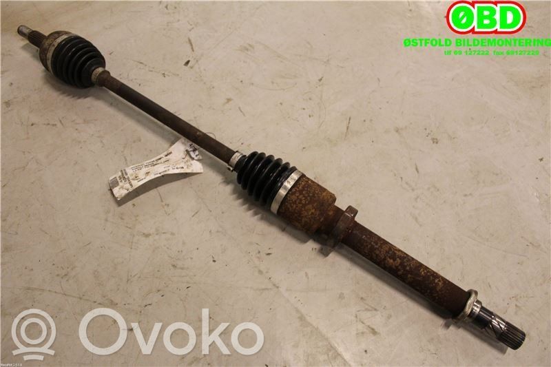 Front driveshaft   8200378880,8200378880